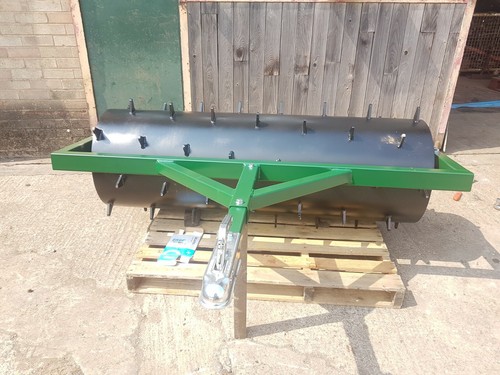 Packer roller spiked aerator - packer,